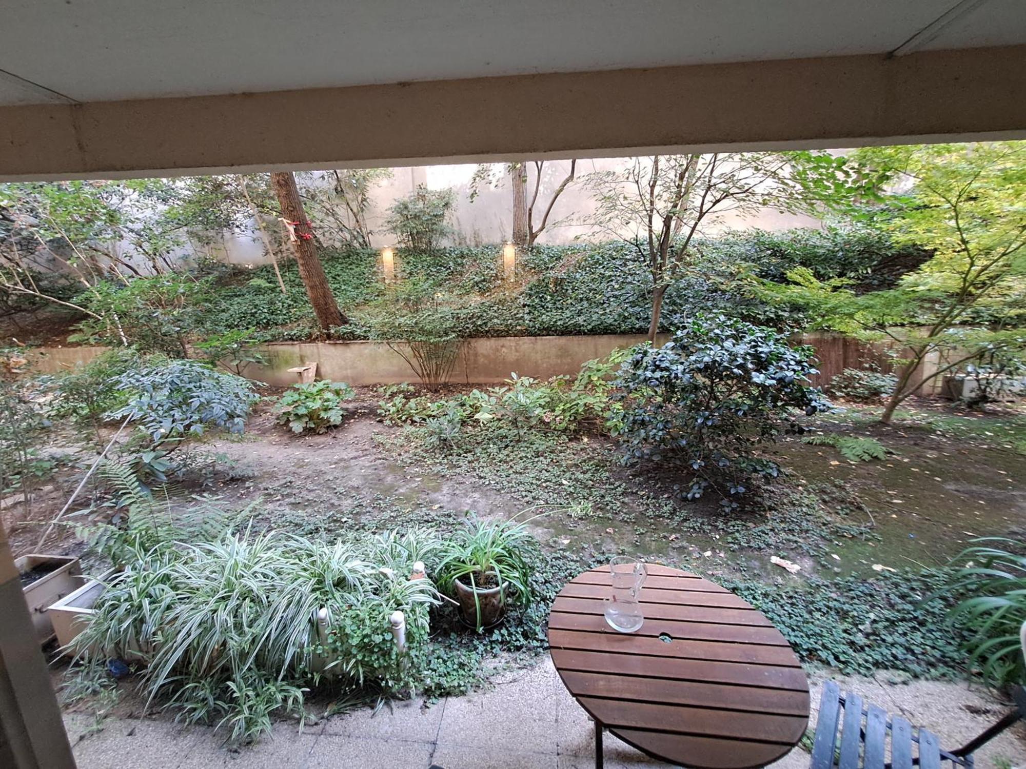Salle - Ci - Avec Jardin - 6eme Appartement